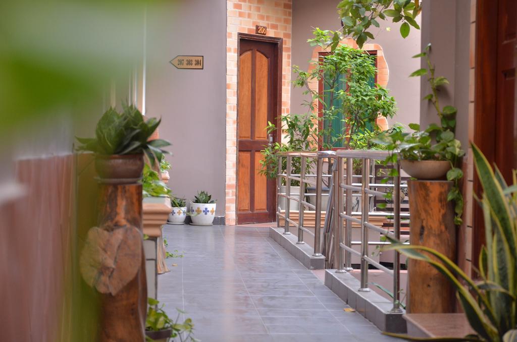 Vien Ngoc Xanh Hotel 1 ホーチミン市 エクステリア 写真
