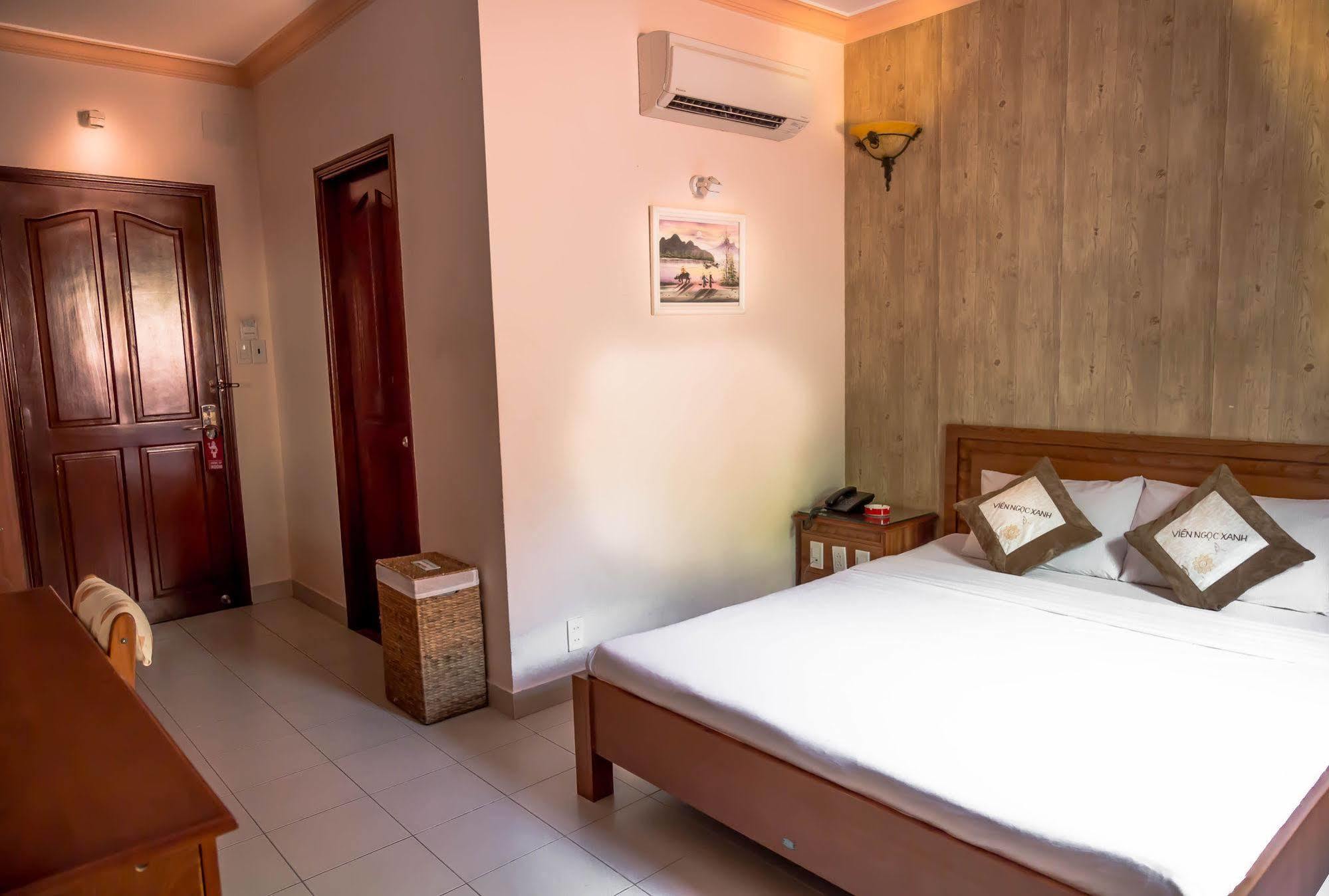 Vien Ngoc Xanh Hotel 1 ホーチミン市 エクステリア 写真