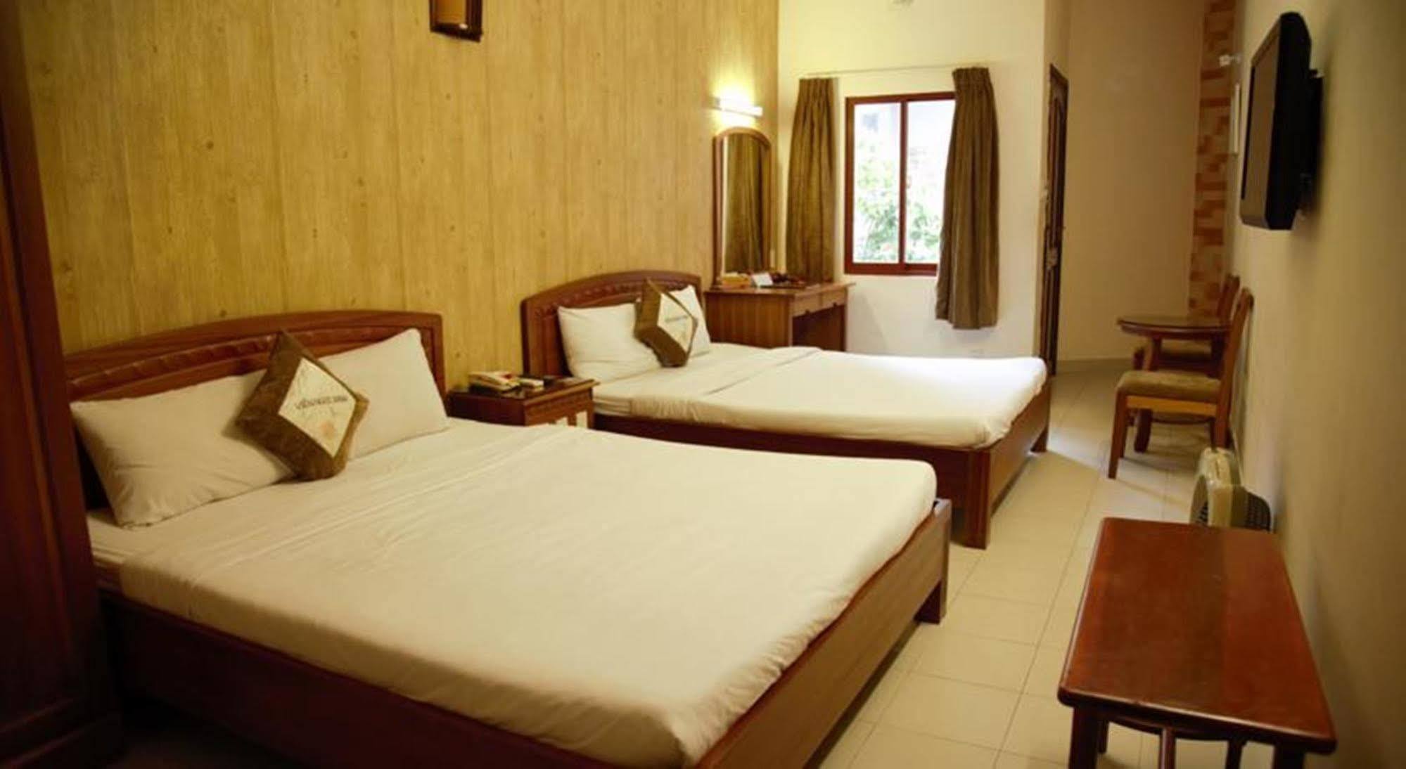 Vien Ngoc Xanh Hotel 1 ホーチミン市 エクステリア 写真