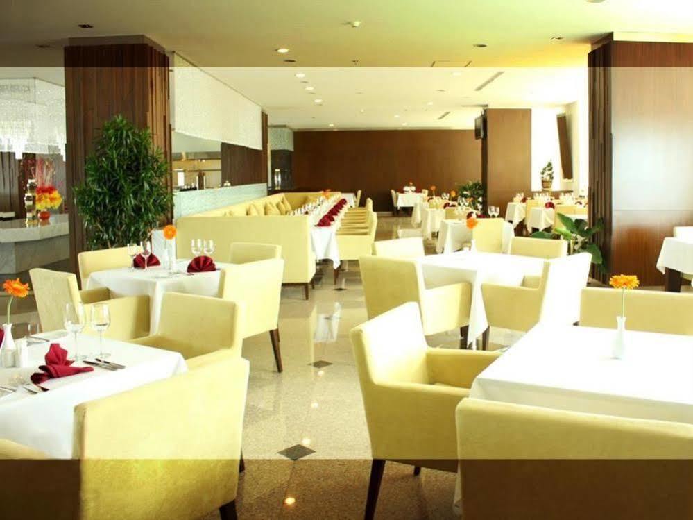 Vien Ngoc Xanh Hotel 1 ホーチミン市 エクステリア 写真